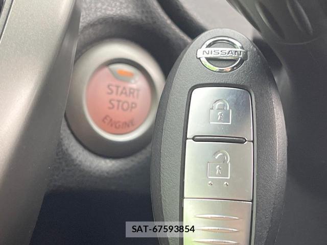 Nissan NOTE 2014-06 8727599-6