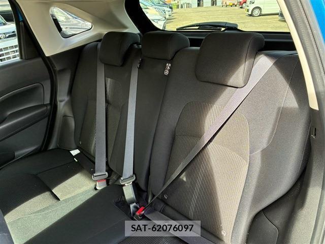 Nissan NOTE 2021-03 8728327-4