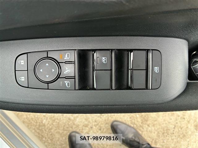 Nissan NOTE 2021-08 8728330-18