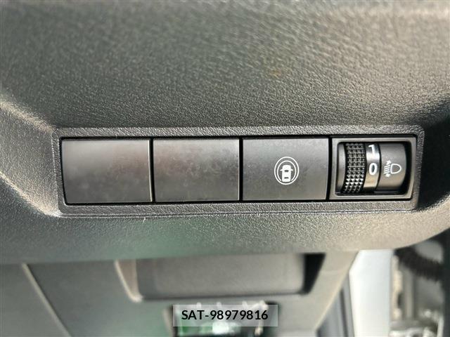 Nissan NOTE 2021-08 8728330-19