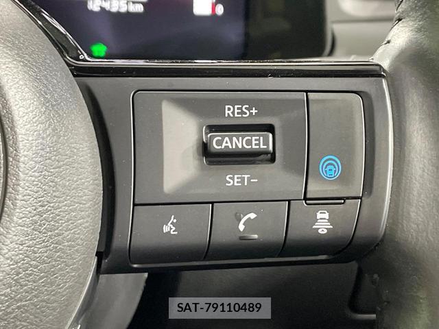 Nissan NOTE 2021-11 8728524-5
