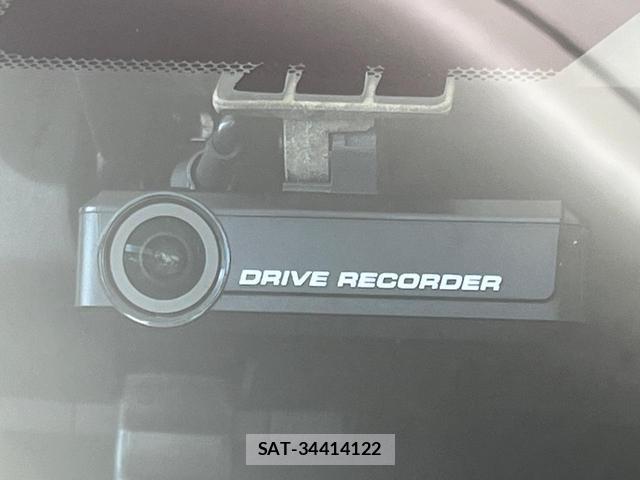 Nissan NOTE 2016-11 8728581-6