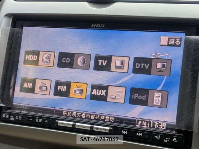 Nissan NOTE 2008-04 8728922-4