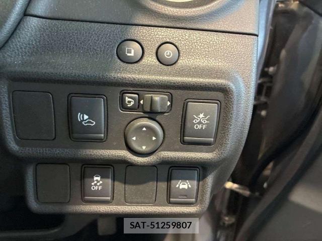 Nissan NOTE 2020-04 8729462-9