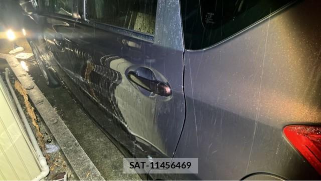 Nissan NOTE 2015-08 8729612-10