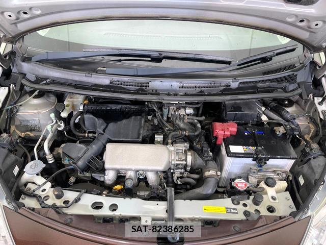 Nissan NOTE 2014-10 8730027-17