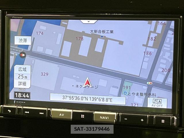 Nissan NOTE 2022-06 8730030-2