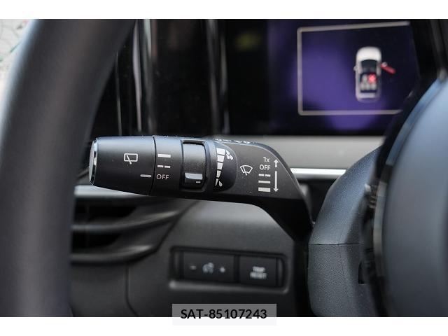 Nissan NOTE 2021-11 8730556-13