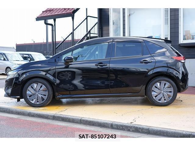 Nissan NOTE 2021-11 8730556-2