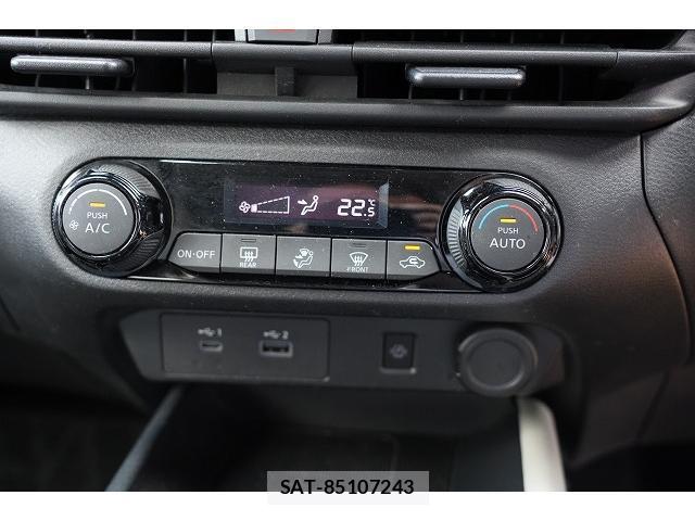 Nissan NOTE 2021-11 8730556-8