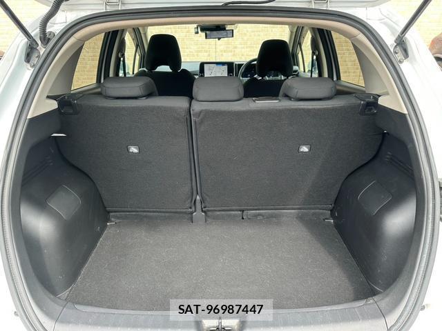 Nissan NOTE 2021-09 8731165-9