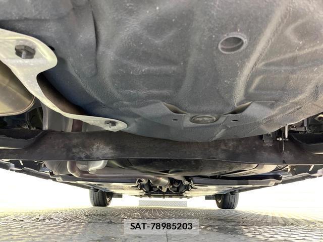Nissan NOTE 2021-12 8731237-18