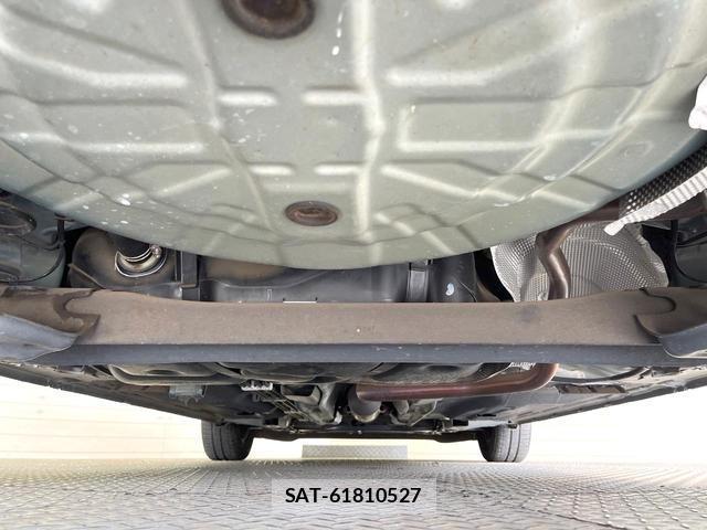 Nissan NOTE 2017-03 8731247-18