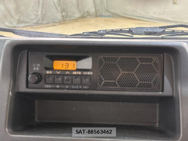 Nissan CLIPPER TRUCK 2022-08 8728548-8