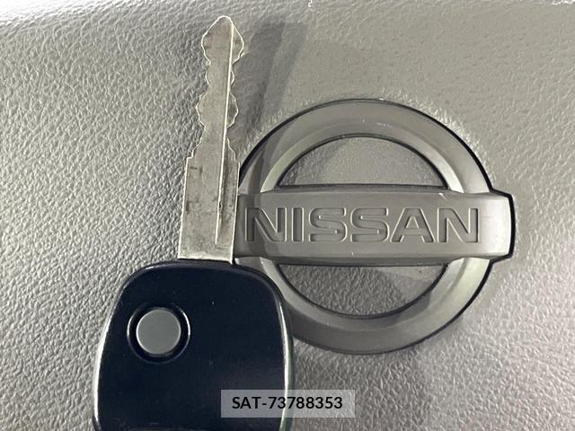 Nissan CLIPPER VAN 2021-04 8728351-6