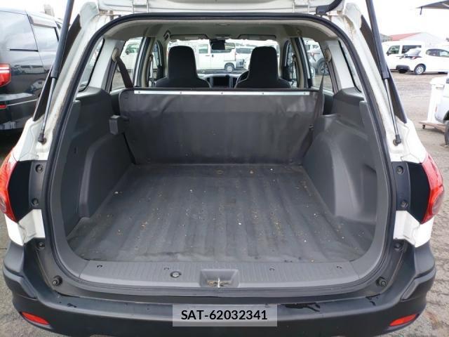 Nissan NV150 AD 2020-08 8729048-5