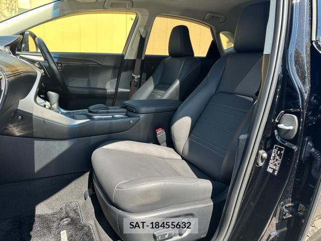 Lexus NX 2017-01 8726455-14