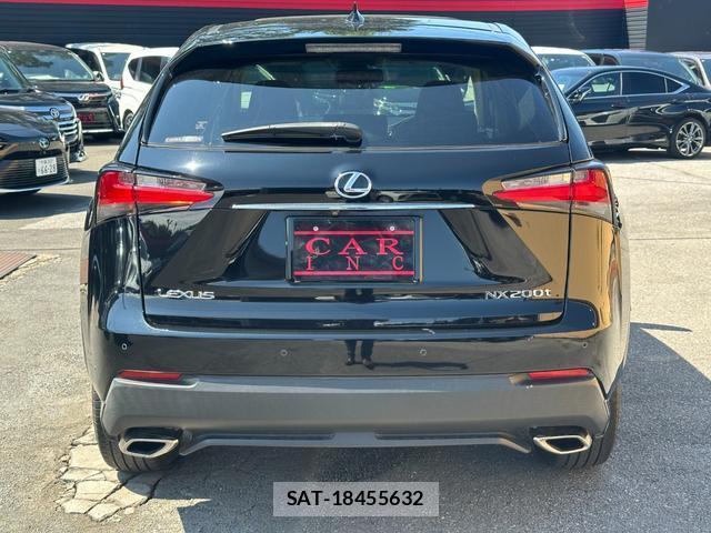 Lexus NX 2017-01 8726455-5