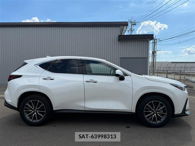 Lexus NX 2025-01 8726564-9