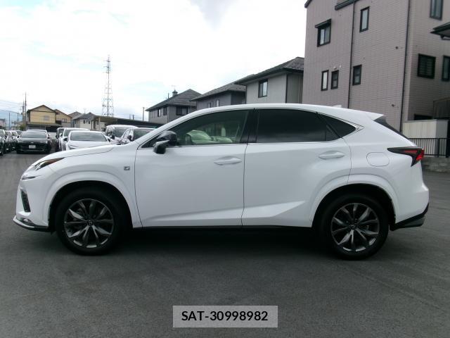 Lexus NX 2020-03 8727516-10