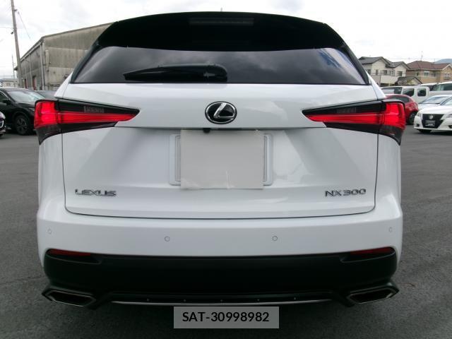 Lexus NX 2020-03 8727516-11