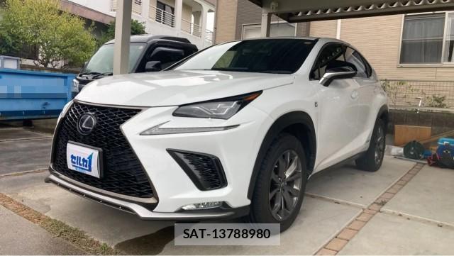 Lexus NX 2019-12 8729627-0