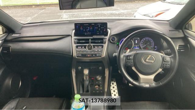 Lexus NX 2019-12 8729627-2
