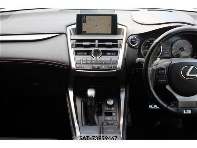 Lexus NX 2015-09 8730124-2