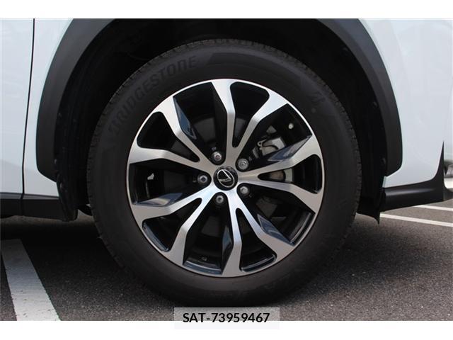 Lexus NX 2015-09 8730124-8