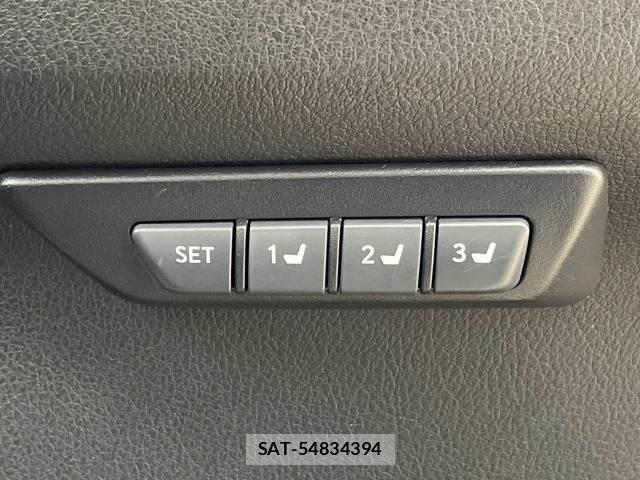 Lexus NX 2018-06 8731360-8