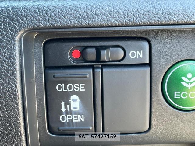 Honda ODYSSEY 2014-03 8725959-5