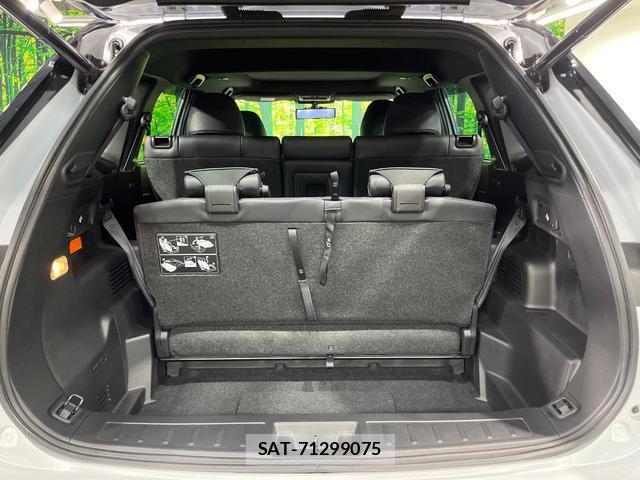 Mitsubishi OUTLANDER PHEV 2022-08 8727808-10