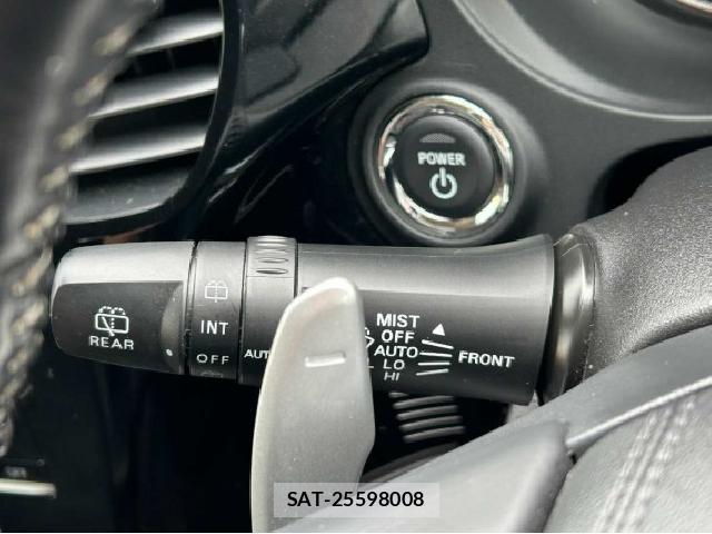 Mitsubishi OUTLANDER PHEV 2021-09 8727813-19