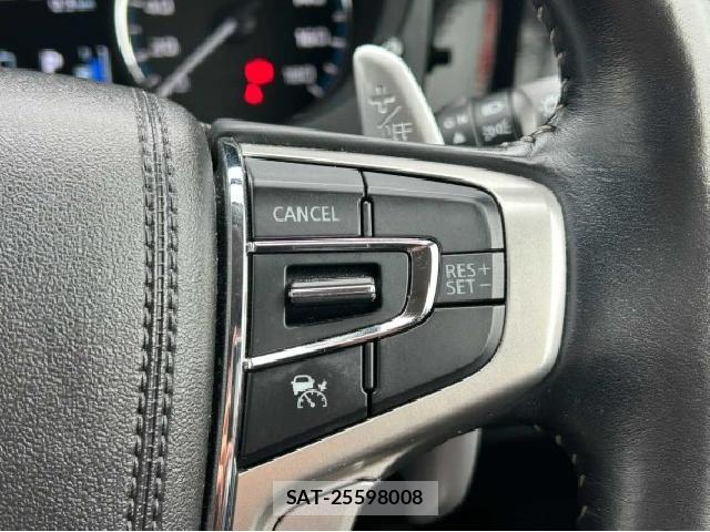 Mitsubishi OUTLANDER PHEV 2021-09 8727813-8