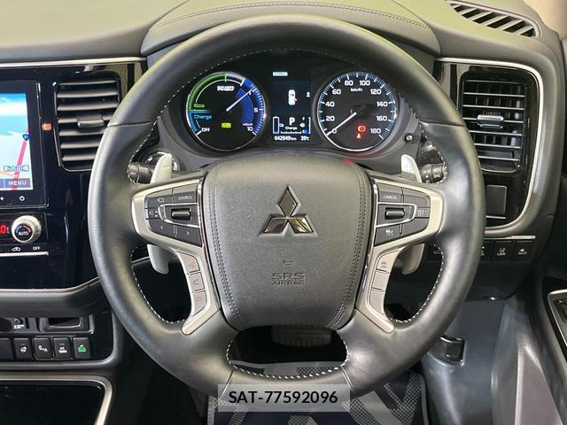 Mitsubishi OUTLANDER PHEV 2021-07 8727860-10