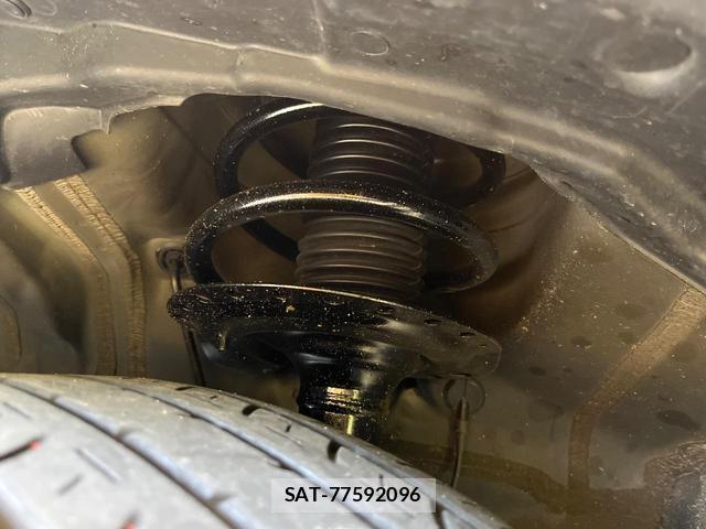 Mitsubishi OUTLANDER PHEV 2021-07 8727860-19