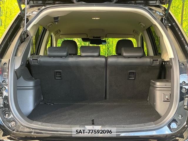 Mitsubishi OUTLANDER PHEV 2021-07 8727860-9