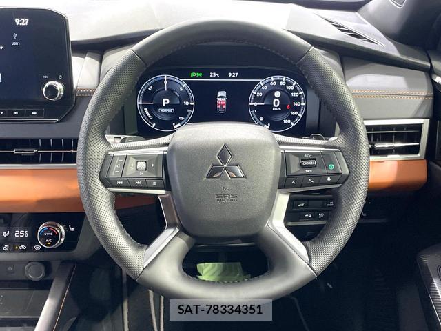 Mitsubishi OUTLANDER PHEV 2022-08 8728019-10