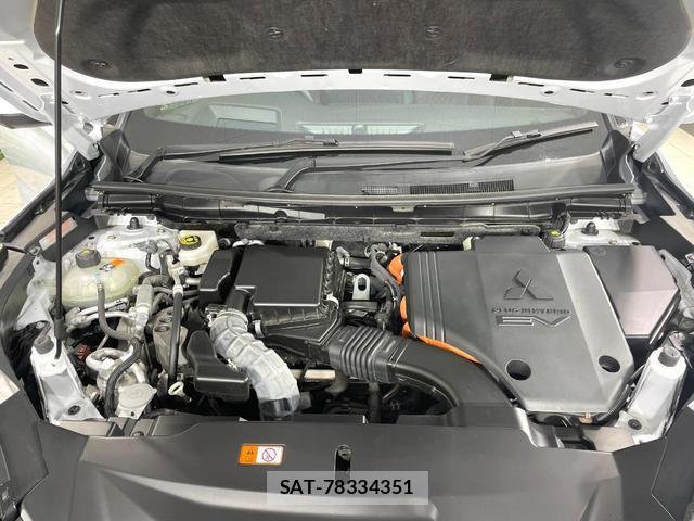 Mitsubishi OUTLANDER PHEV 2022-08 8728019-17