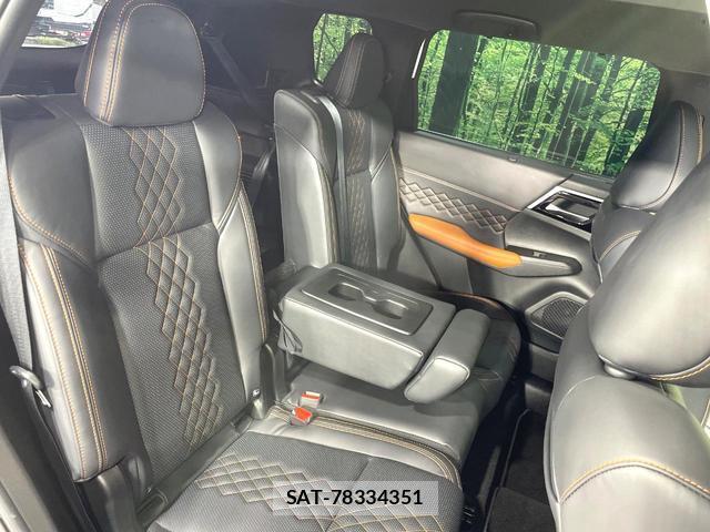 Mitsubishi OUTLANDER PHEV 2022-08 8728019-8