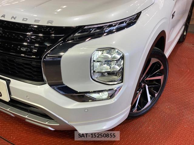 Mitsubishi OUTLANDER PHEV 2022-08 8728061-11