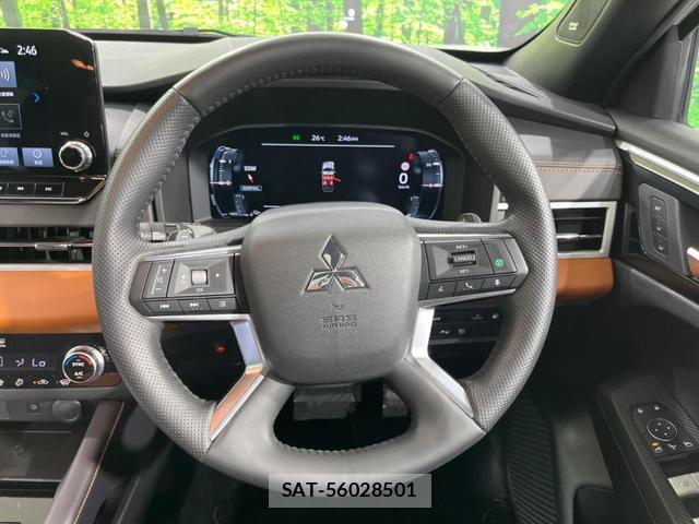 Mitsubishi OUTLANDER PHEV 2022-06 8728660-11