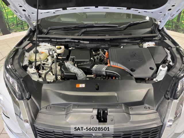 Mitsubishi OUTLANDER PHEV 2022-06 8728660-18