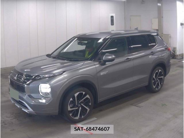 Mitsubishi OUTLANDER PHEV 2022-03 8729748-4