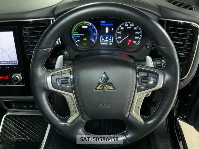 Mitsubishi OUTLANDER PHEV 2021-07 8730669-14