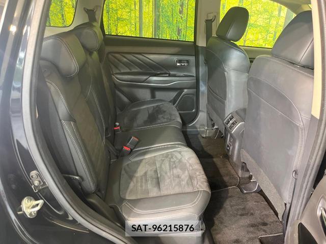 Mitsubishi OUTLANDER PHEV 2020-09 8730949-8