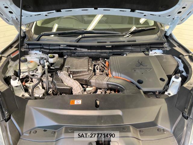 Mitsubishi OUTLANDER PHEV 2022-02 8731179-18