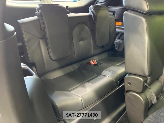 Mitsubishi OUTLANDER PHEV 2022-02 8731179-9