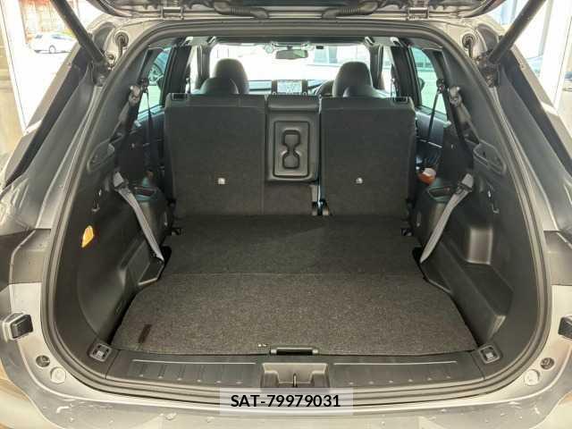 Mitsubishi OUTLANDER PHEV 2022-12 8731383-12