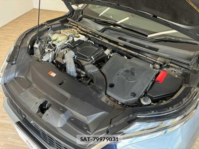 Mitsubishi OUTLANDER PHEV 2022-12 8731383-13